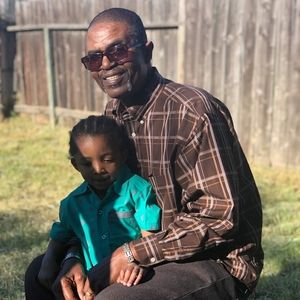 Meet your Posher, Freddie